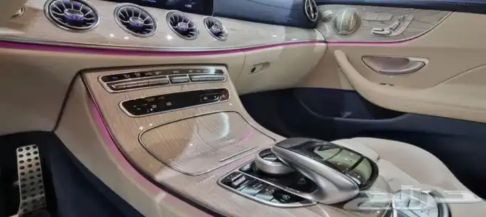 مرسيدس E200 كشف لون مميز 2022 2