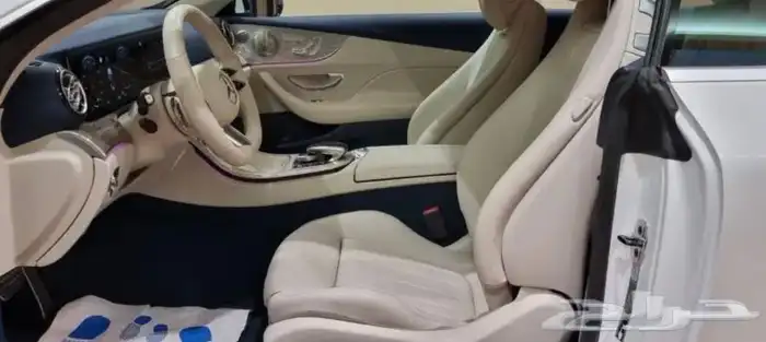 مرسيدس E200 كشف لون مميز 2022 16