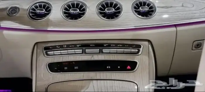 مرسيدس E200 كشف لون مميز 2022 5