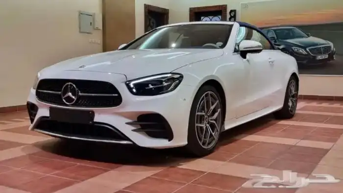 مرسيدس E200 كشف لون مميز 2022 41