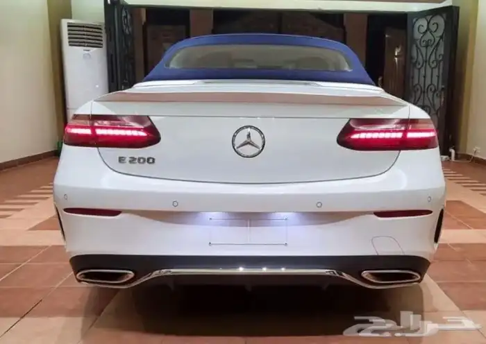 مرسيدس E200 كشف لون مميز 2022 29