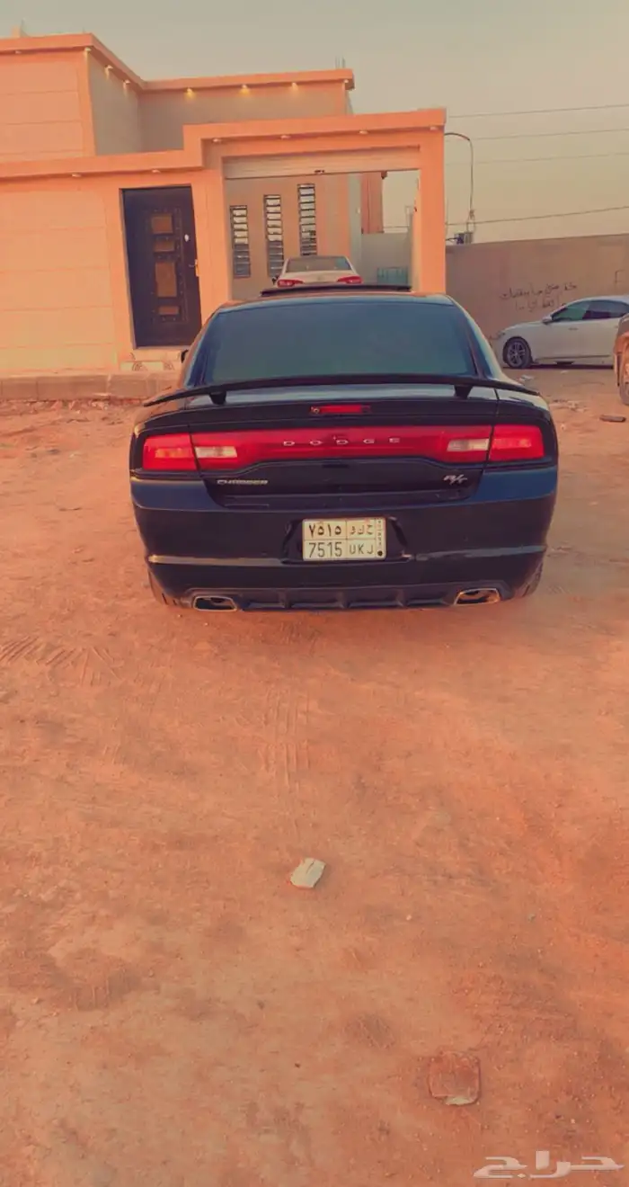 شارجر 2014 RT للبدل مع دفع الفرق 2