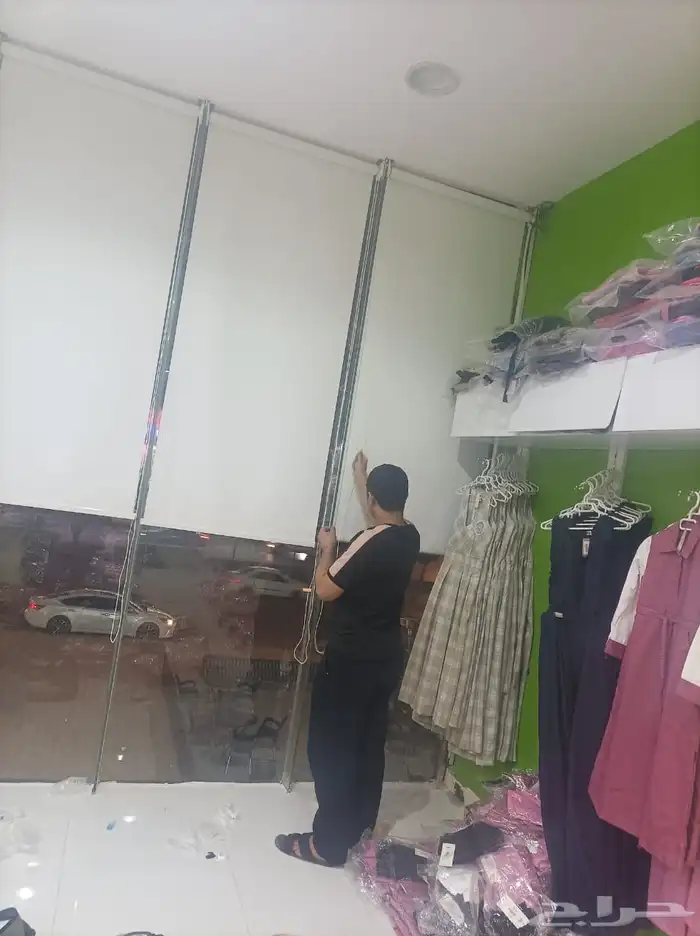 ستائر رول جاهز وتفصيل مع التركيب والتوصيل 0