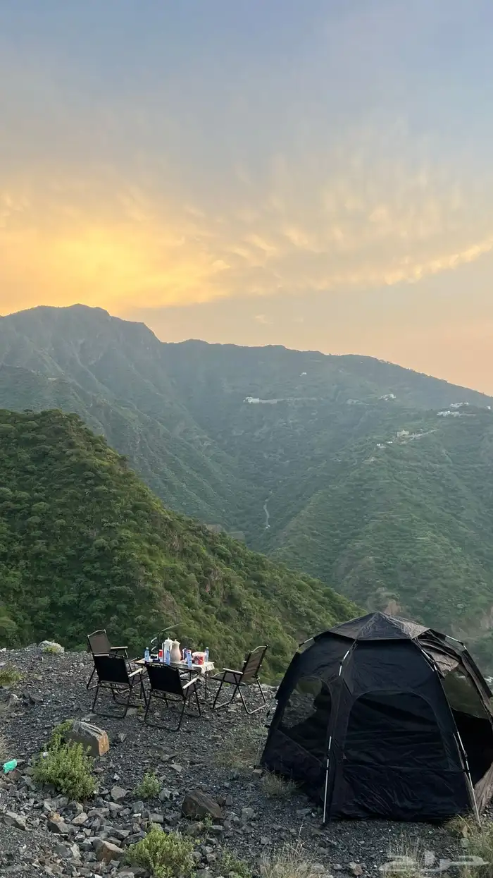 خيمة وجلسة كراسي للأيجار 3