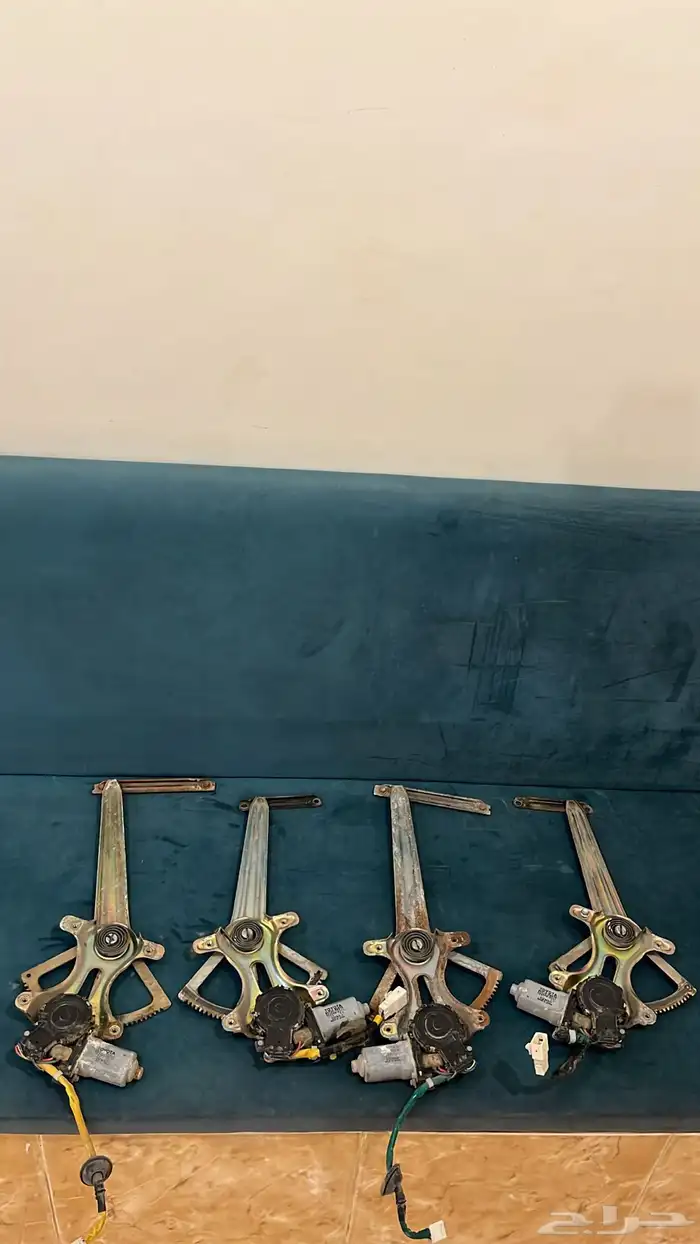 مكاين زجاج لكزس 400 1