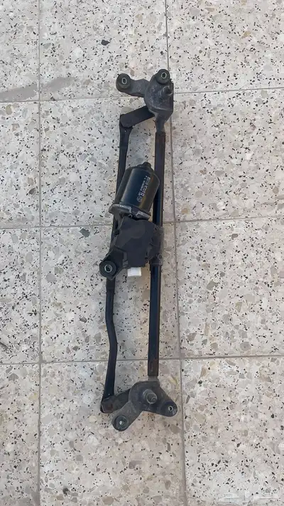 دينمو مساحات مع الاذرعه 0