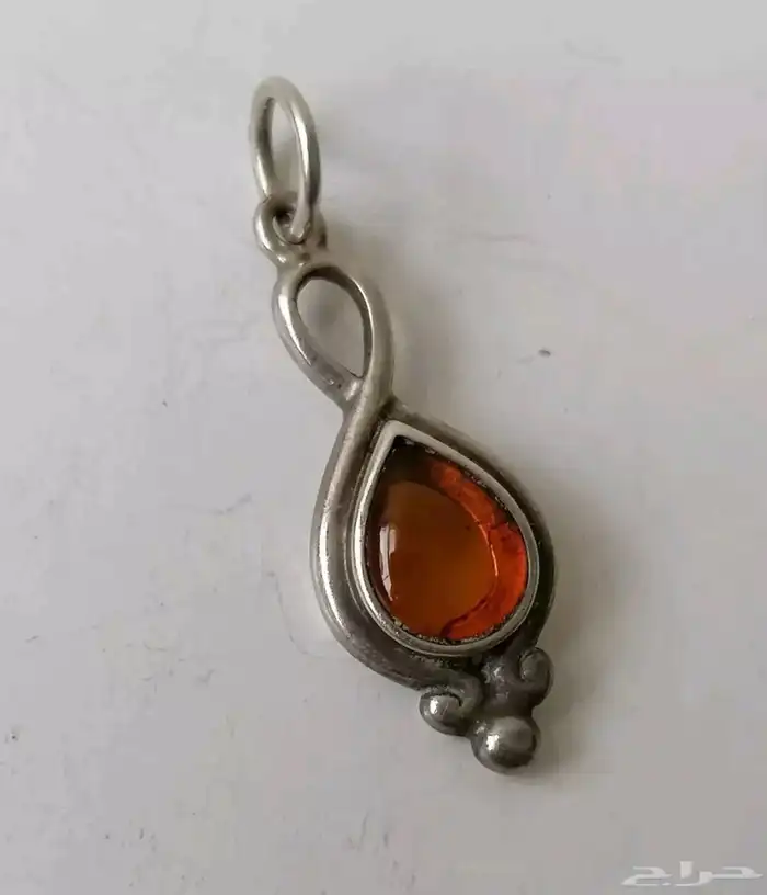 تعليقة  فضة بعنبر الكهرمان الأصلي 13