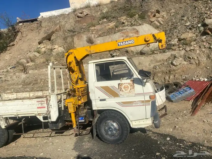 سياره داهاستون نوع تايوتا موديل 84 2