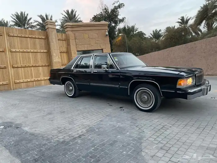 فورد قراند ماركيز 4
