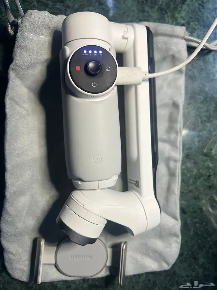 insta360 flow 0
