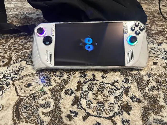 جهاز قيمنق محتاج ابيعه ياخوان محتاج الفلوس ضروري 1