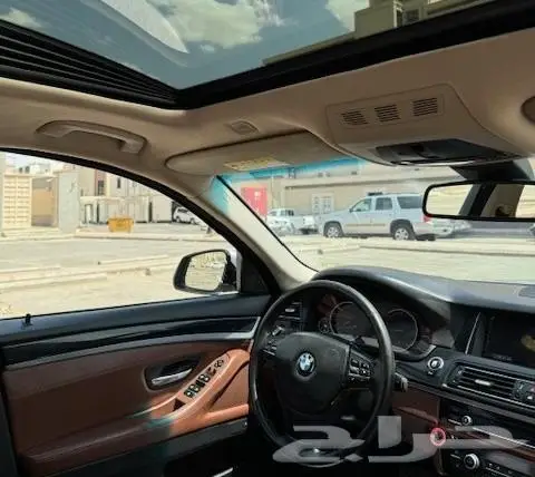 BMW 520d بي ام ديزل 2016 نظيف 13