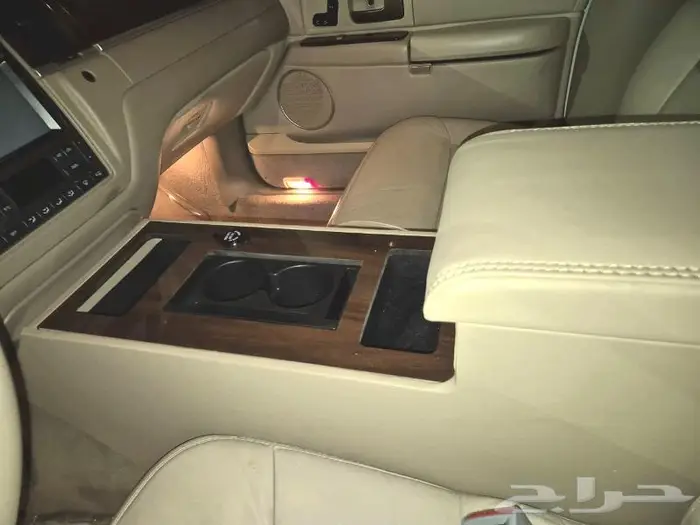 تكايات لينكون تاون كار وفورد فكتوريا وماركيز 87