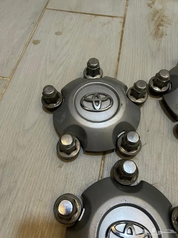 اغراض لاندكروزر 2