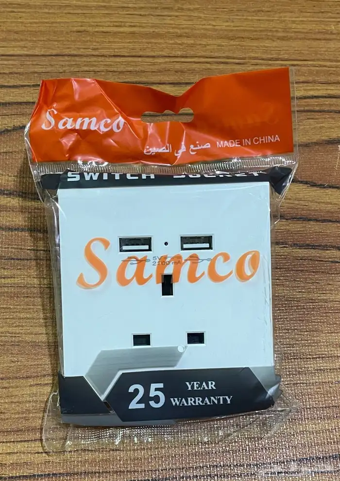 فيش ثلاثي USB مخرجين وفيش بدون USB 0
