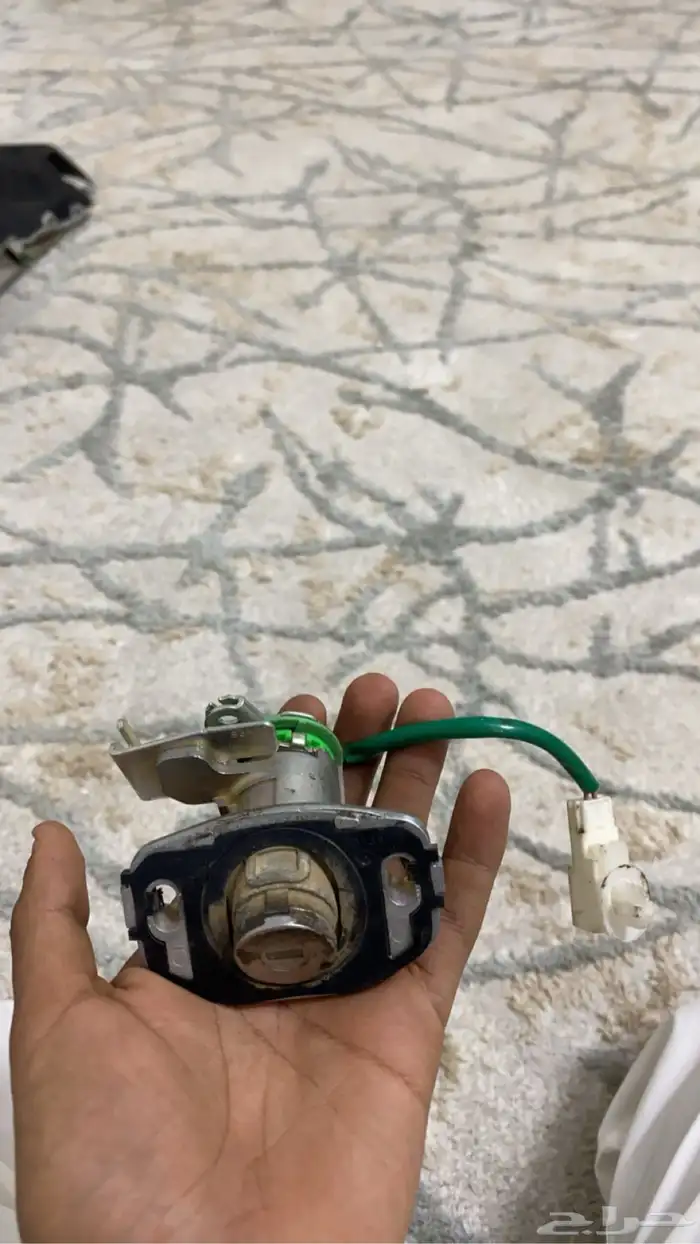 قطع لكزس 4