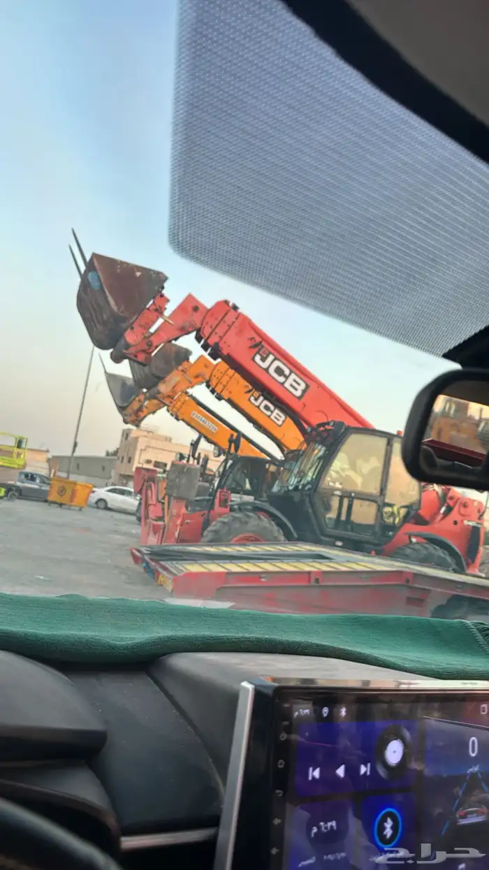 تأجير رافعات شوكيه وسيزرلفت ومان لفت 10