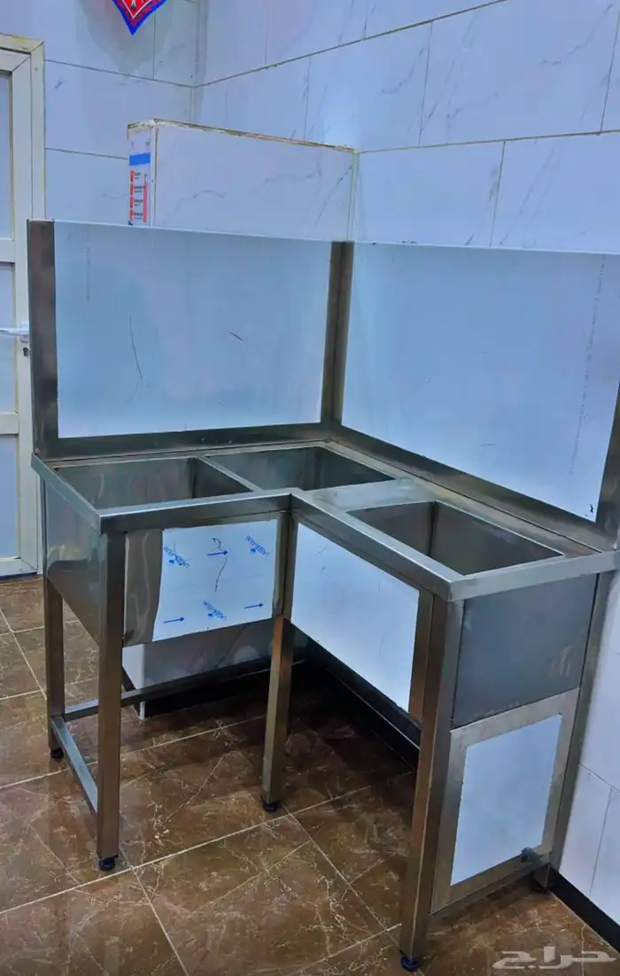 ورشة استانلس استيل مداخن ودكات 53