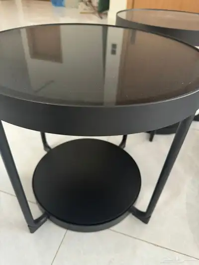 طاولات ايكيا 0
