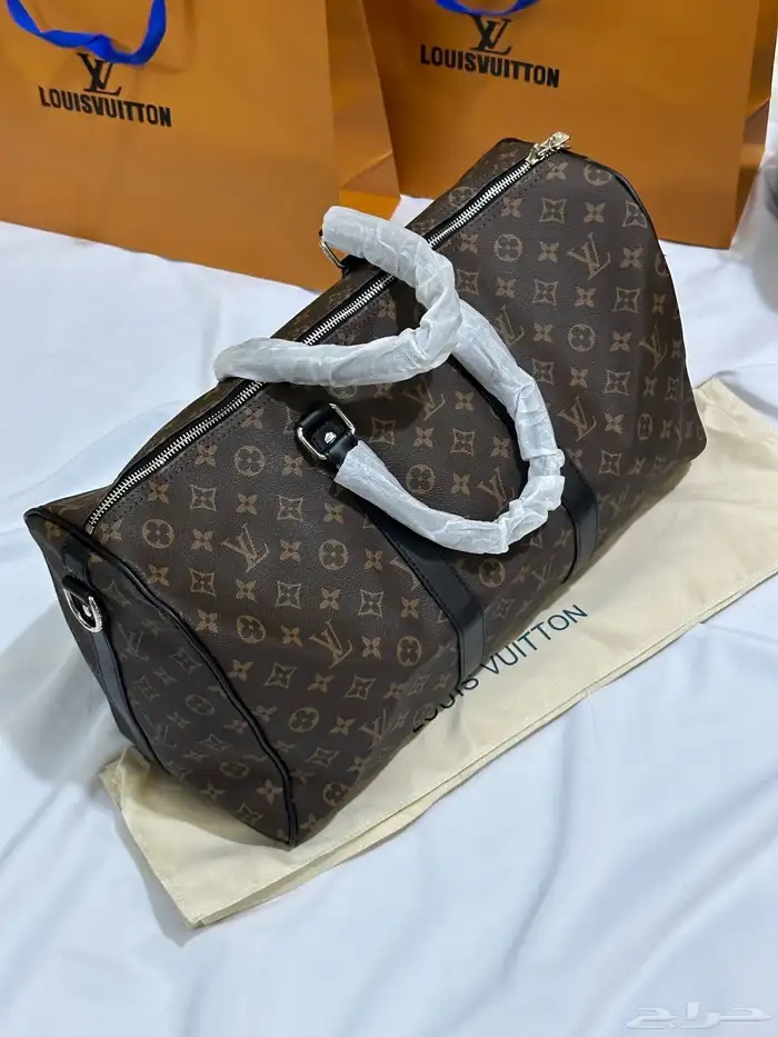 شنط سفر طبق الأصل 15