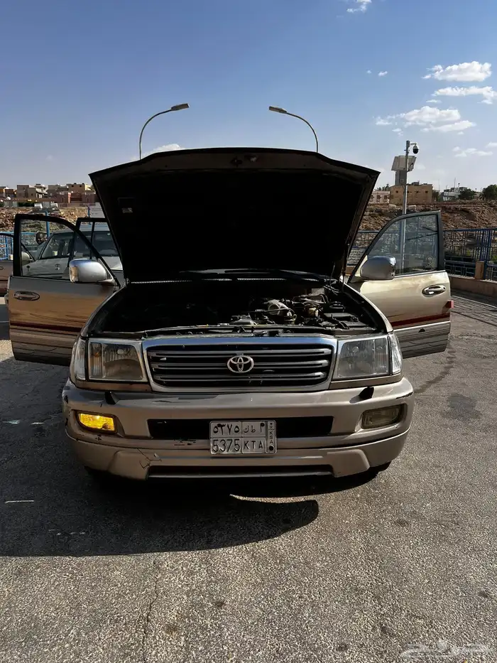 جيب لاند كروزر 2005 15