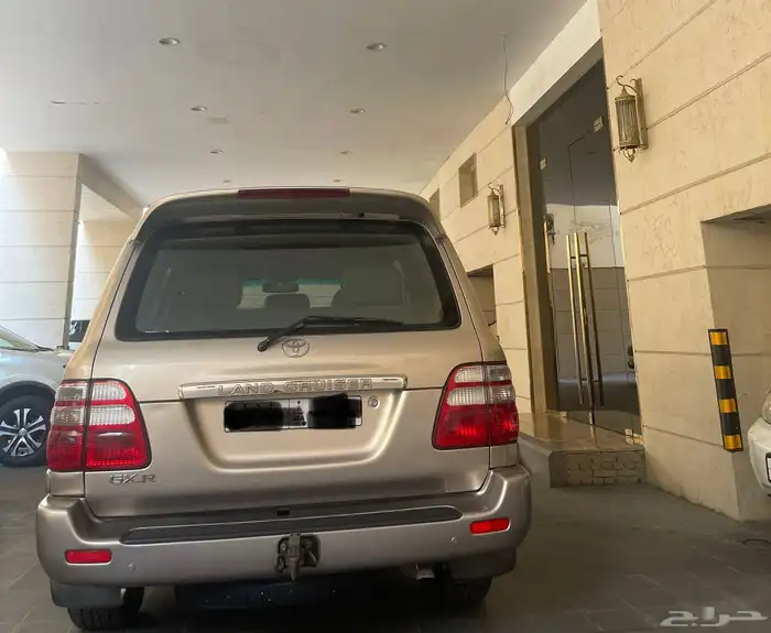 للبيع تويوتا لاندكروزر ليميتد GXR 8