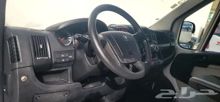 بي و فان بضاعة بثلاجة 7