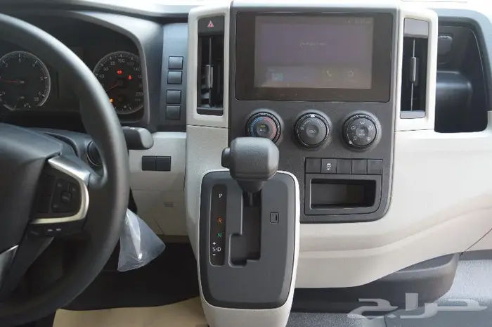 تويوتا باص هايس 2025 ديزل قير اوتوماتيك سقف منخفض 19