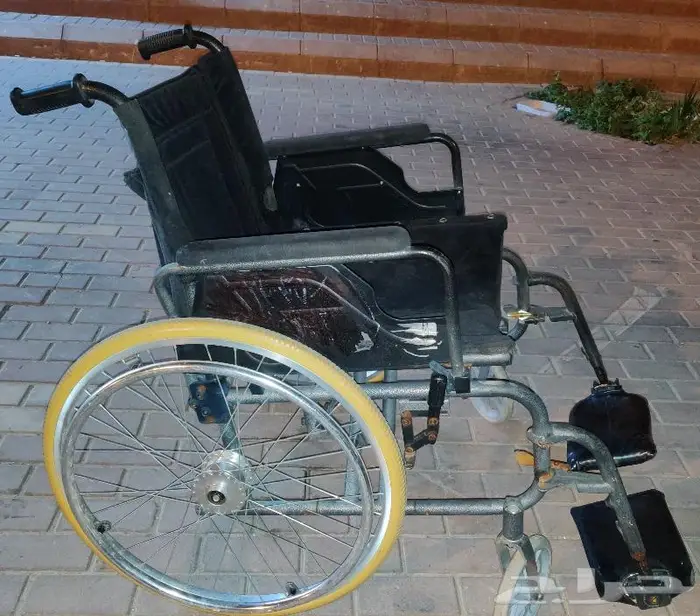 كراسي طبيه لذوي الهمم والمصابين وكبار السن 10