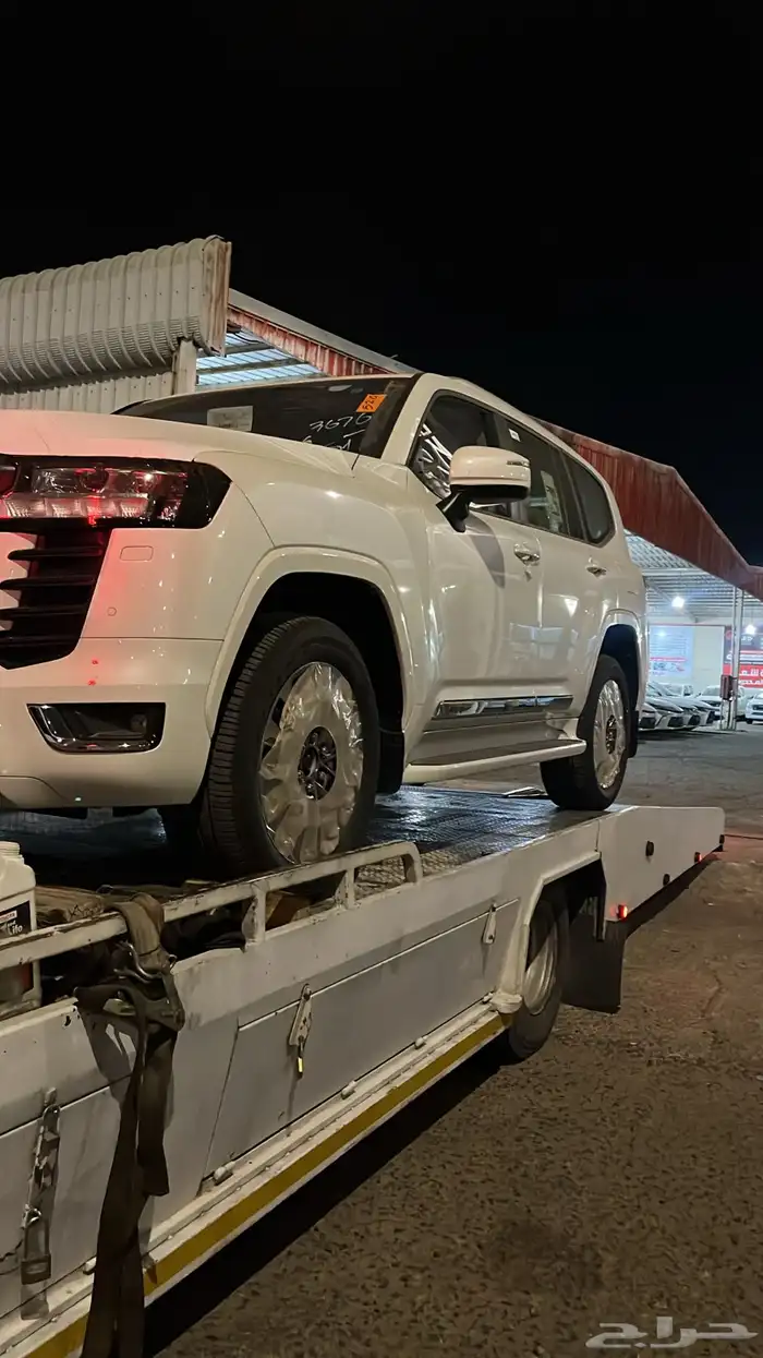 خدمة سطحه لنقل السيارات متواجد في المدينة طالع حائل 4