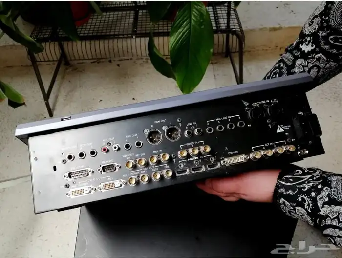 مكسر فيديو سونيSony MCS-8m 1