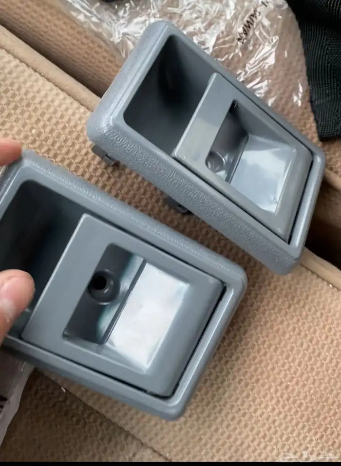 قطع هايلكس 1984-1988 48