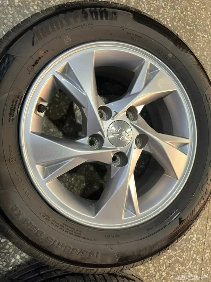 جنوط النترا اصلي 2023 استاندر مع كفرات 11