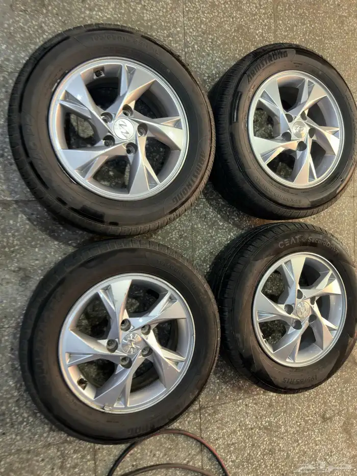 جنوط النترا اصلي 2023 استاندر مع كفرات 18