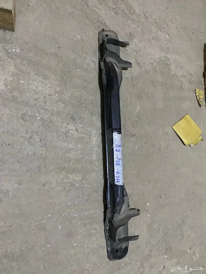 قطع هايلكس 1984-1988 12