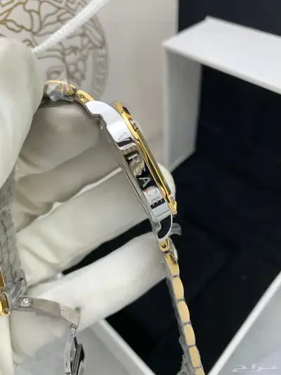 ساعات فرزاتشي النسائية الفاخرة VERSACE 6
