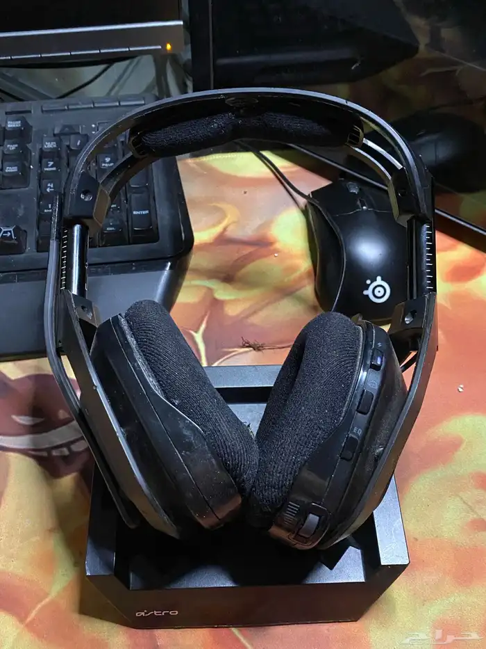 سماعات astro a50 الجيل الرابع للبيع تم البيع 1