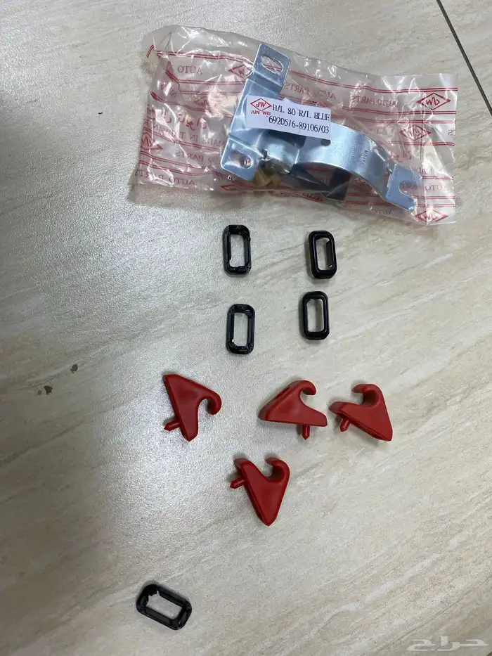 قطع هايلكس 1984-1988 23