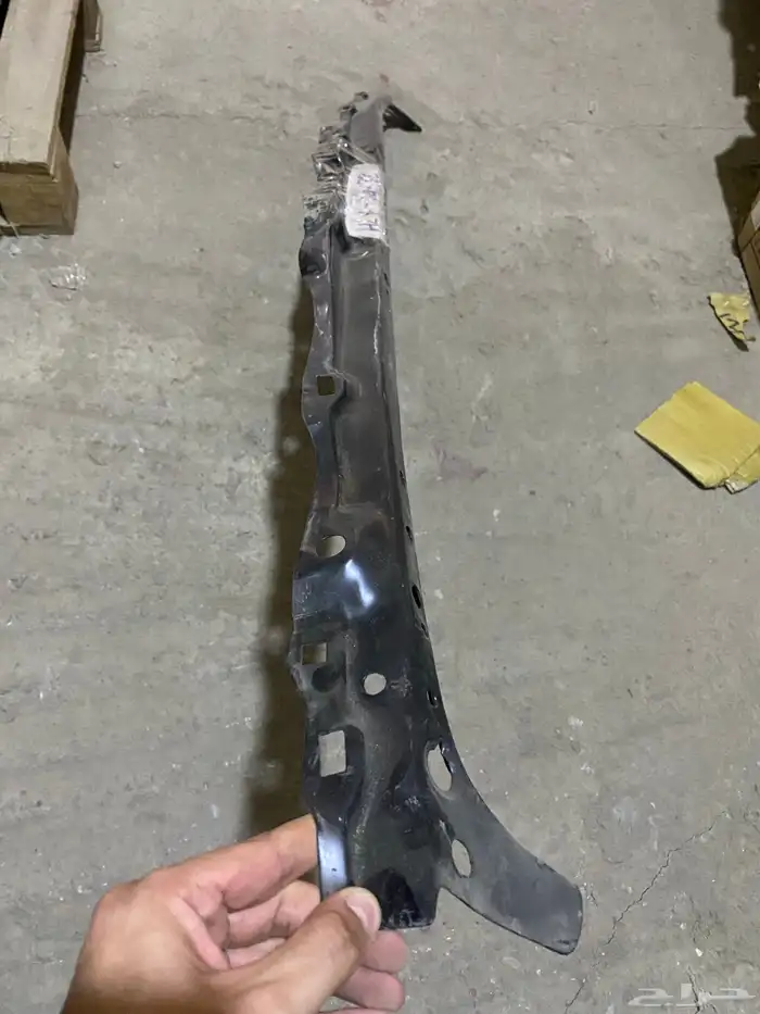 قطع هايلكس 1984-1988 7