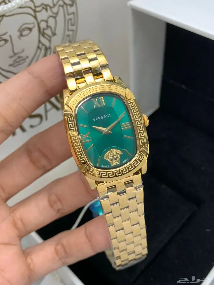 ساعات فرزاتشي النسائية الفاخرة VERSACE 3