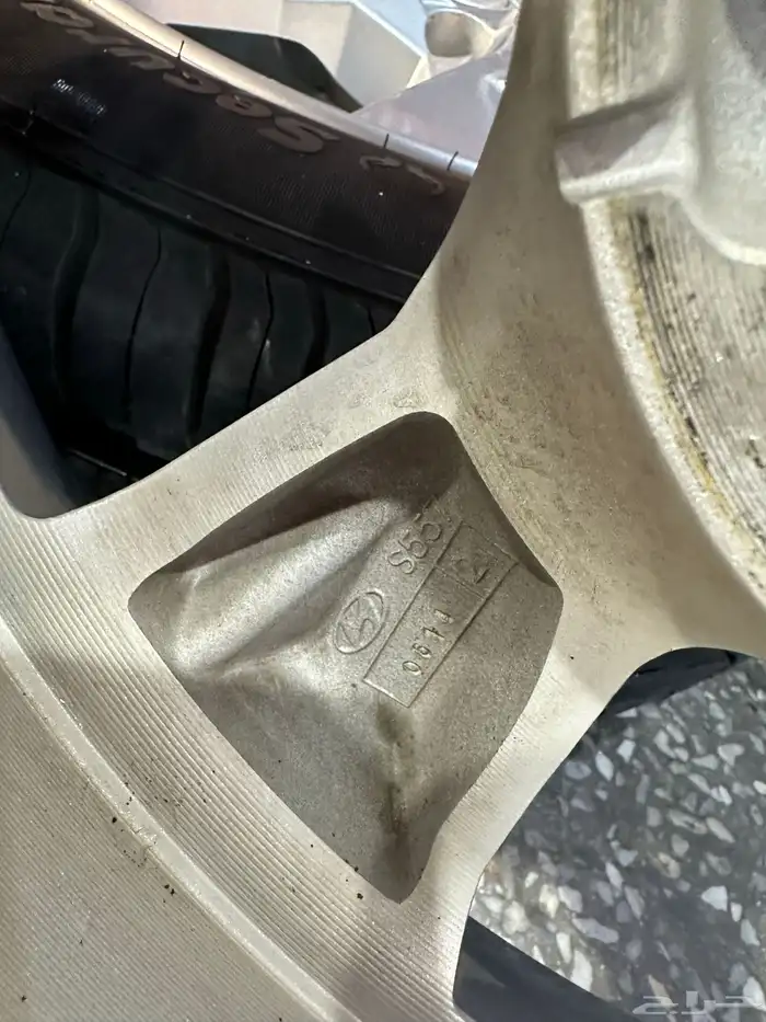 جنوط النترا اصلي 2023 استاندر مع كفرات 8