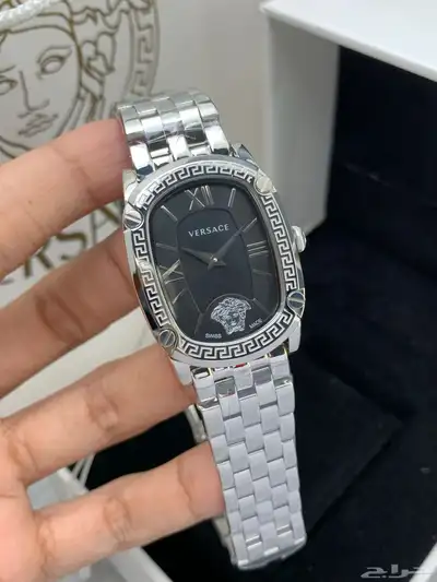 ساعات فرزاتشي النسائية الفاخرة VERSACE 5