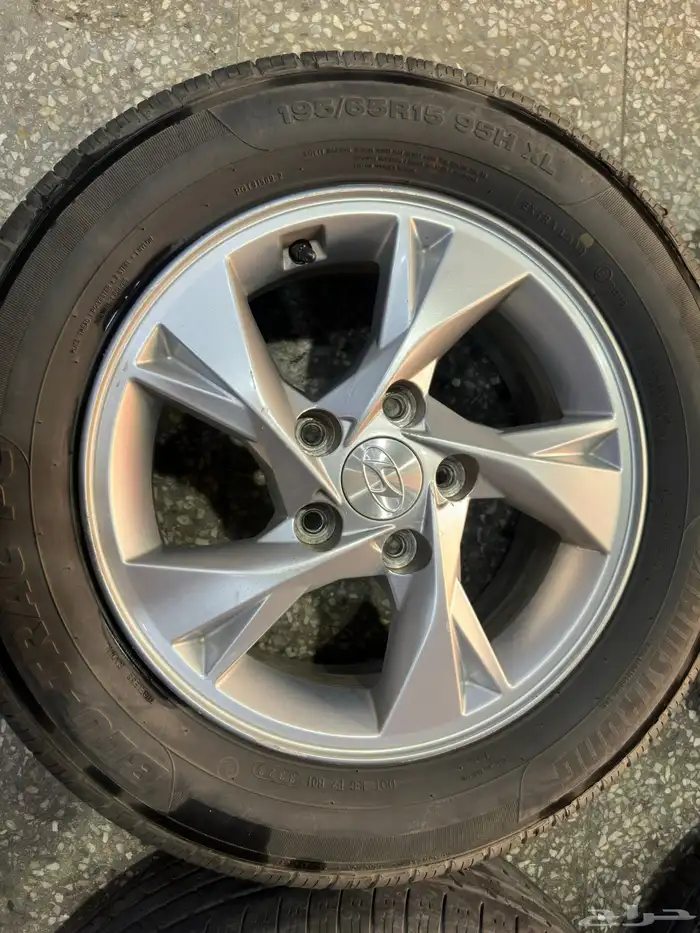 جنوط النترا اصلي 2023 استاندر مع كفرات 16