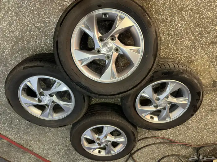 جنوط النترا اصلي 2023 استاندر مع كفرات 10