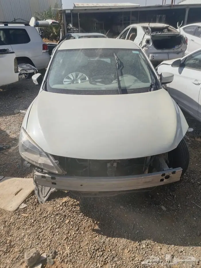 نيسان سنترا 1