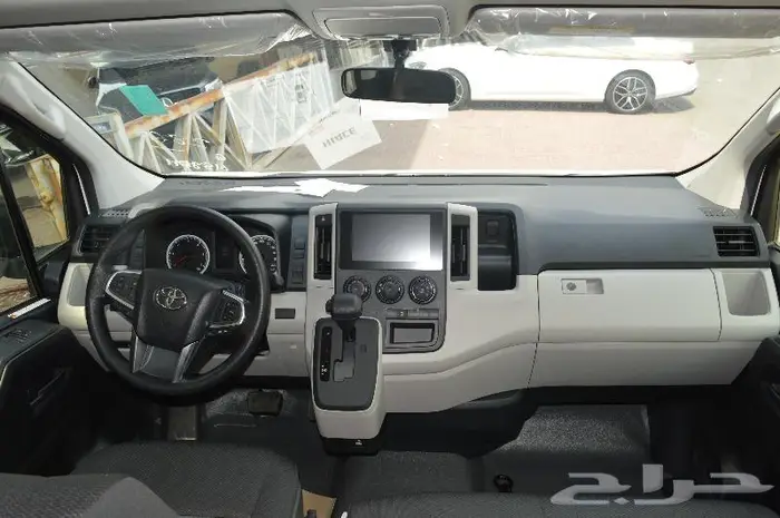 تويوتا باص هايس 2025 ديزل قير اوتوماتيك سقف مرتفع 25