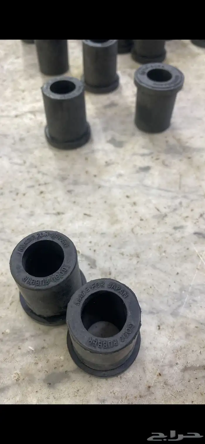 قطع هايلكس 1984-1988 40