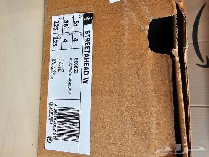 شوز اديداس نسائي مقاس 36 1