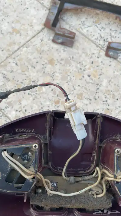 لمبة سقف ددسن 1