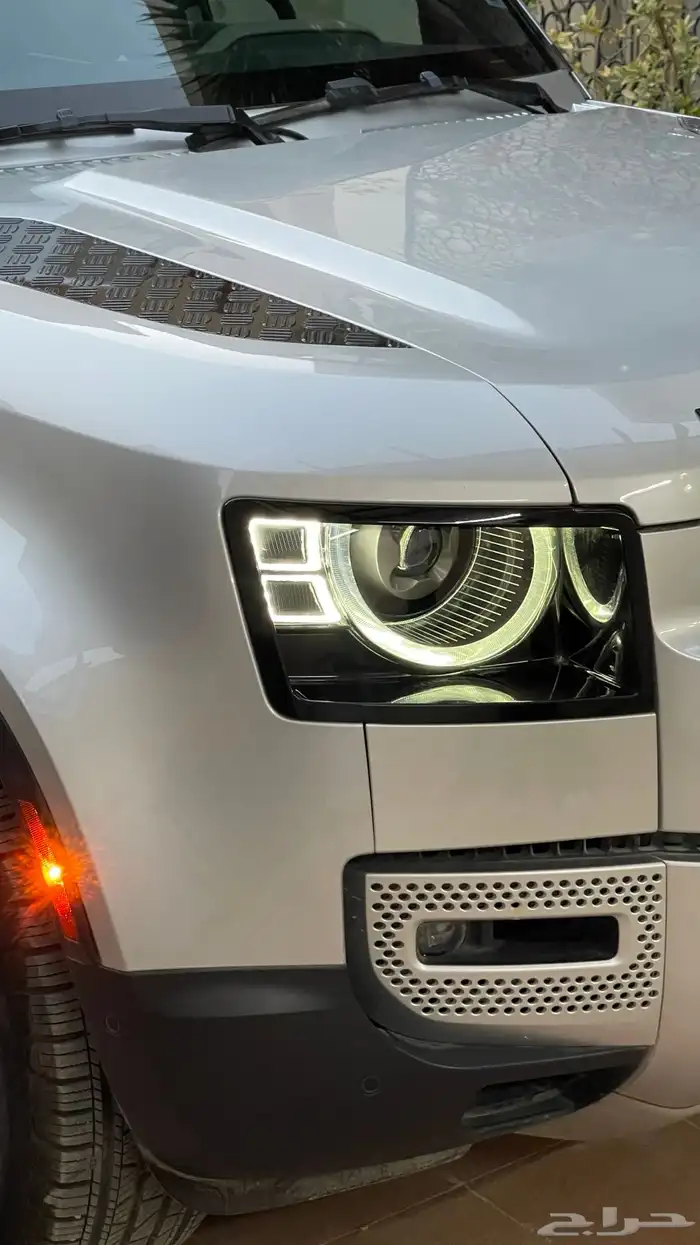 ديفندر 2020 نظيف defender first edition 1